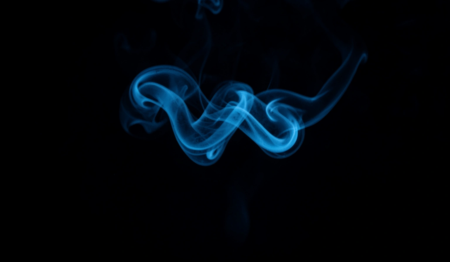 blue background — smoke 4 (free download)