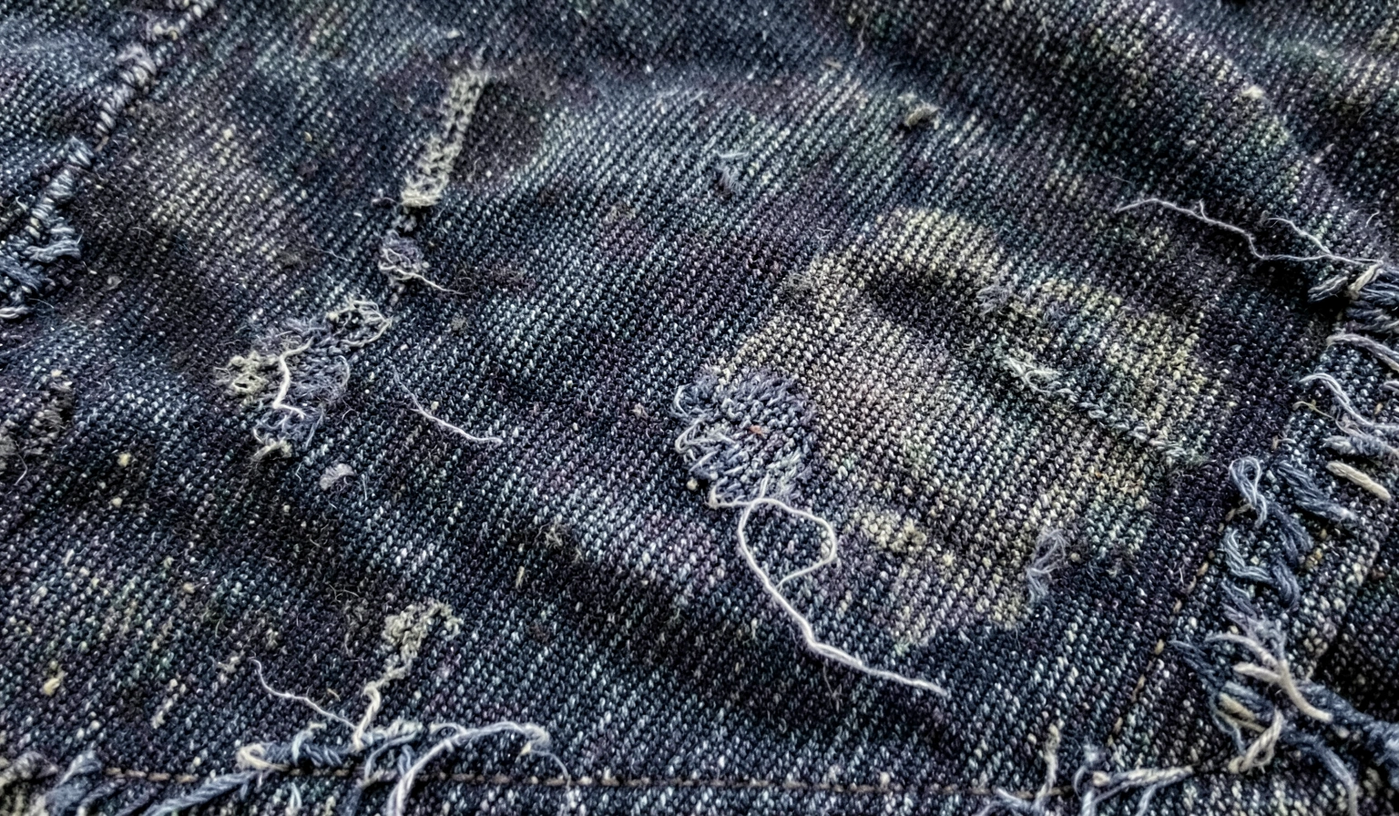grunge texture — denim worn 3 (free download)