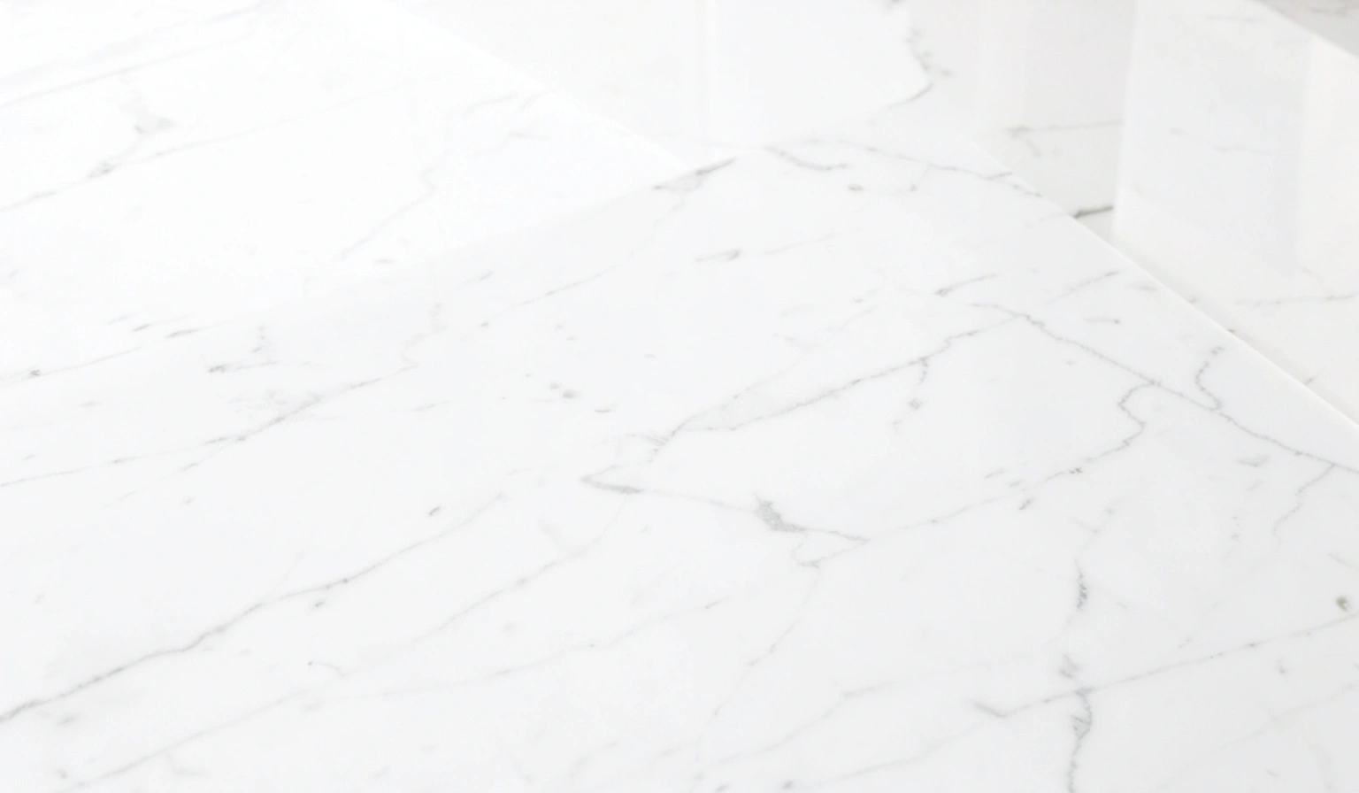 pure white background — marble light 3 (free download)