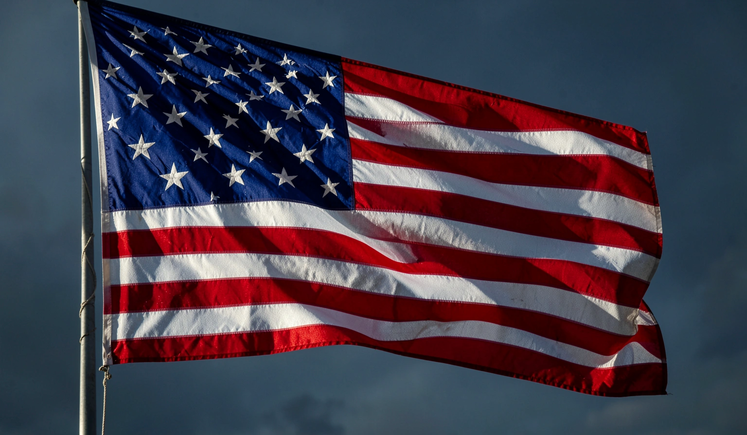 usa flag background — waving wide 3 (free download)