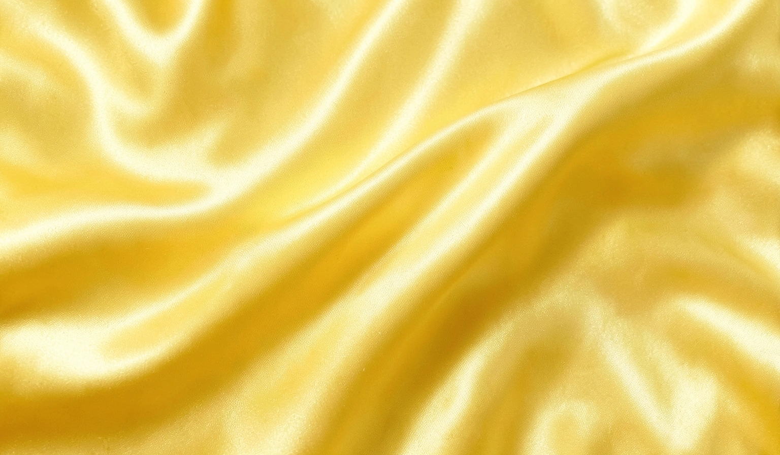 yellow background — silk 4 (free download)